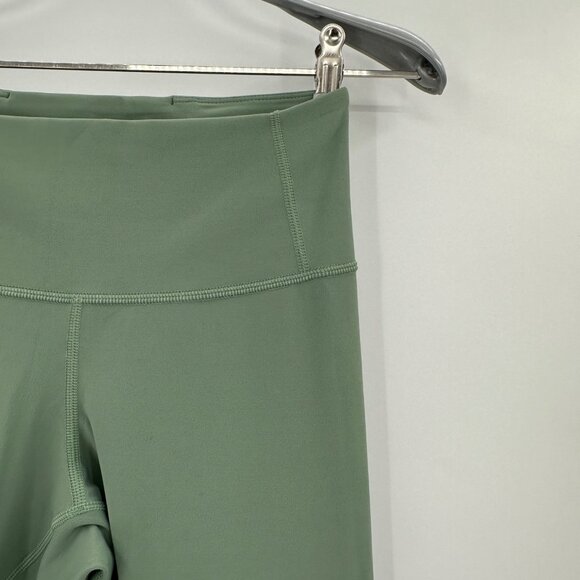 Patagonia Women's Maipo 7/8 Tights Medium Sedge Green sz S 25" Inseam - Picture 3 of 8